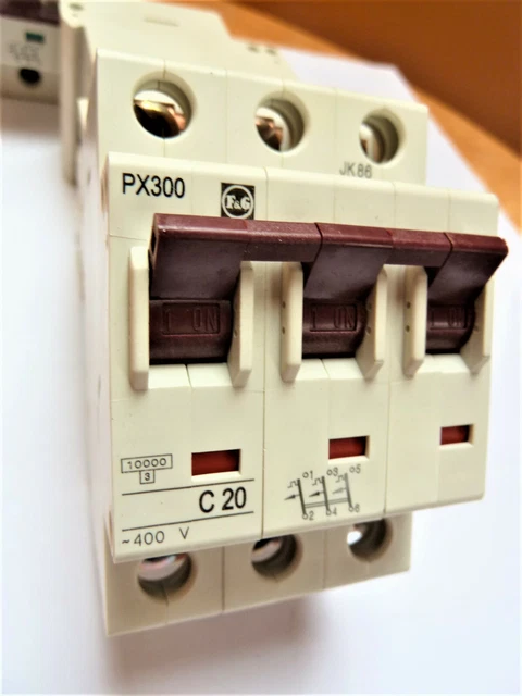 LS-Automat 3 x 20A C-Char. Leitungsschutzschalter 3 polig F&G unbenutzt