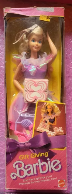 Gift giving barbie 1985 on sale