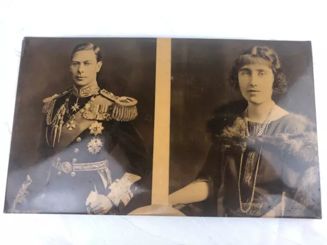 Royal Family - Framed Photos Of King George V1 & Queen Elizabeth