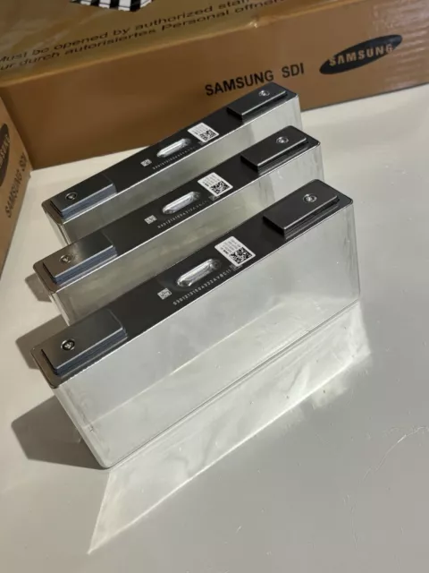 30x Samsung SDI 3,65 V - 259 Wh 72 Ah Akkuzellen Balkonkraftwerk Speicher