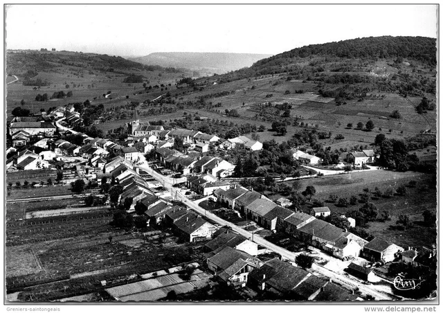 52 CHEZEAUX - vue generale.