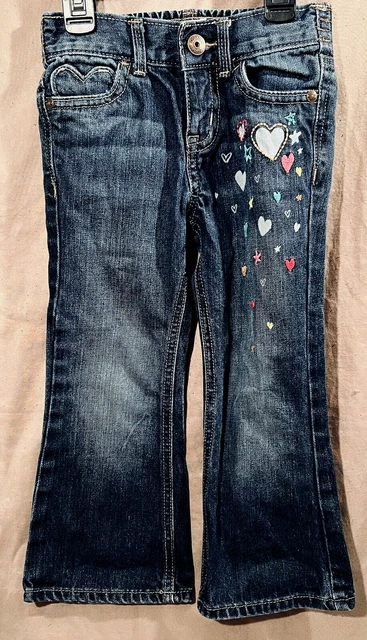 EUC OSHKOSH B'GOSH DISTRESSED JEANS w/GRAPHIC & EMBROIDERED HEARTS - SZ 4T