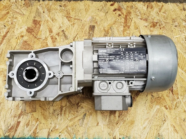 RÉDUCTEUR LENZE D-32696 13.710.55.1.2.0 avec moteur SPL52-2NVCR 220-240 RÉDUCTEUR LENZE D-32696 13.710.55.1.2.0 avec moteur SPL52-2NVCR 220-240