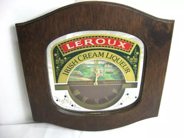 rmk99 Vtg Leroux Irish Creme Liquor Bar Clock/Sign Man/She Cave Wood 18x18 st135