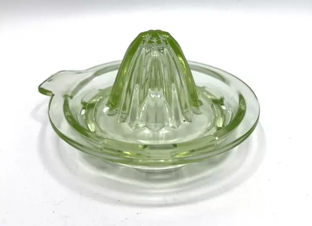 Depression Glass Juicer Reamer w/Handle Large 6" Diameter Uranium Glows N162