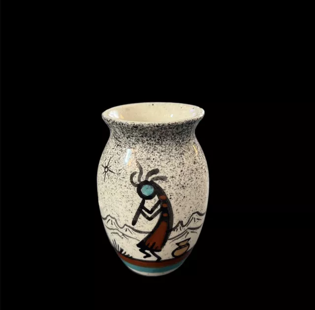 Small Vase, Hand Painted Kokopelli, Tesa Maack Co, Tempe Arizona, Mexico 3.50”