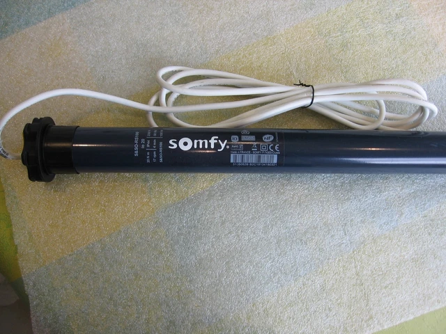 MOTEUR SOMFY S & SO  RS100  IO    20/17   20Nm  17 PRM