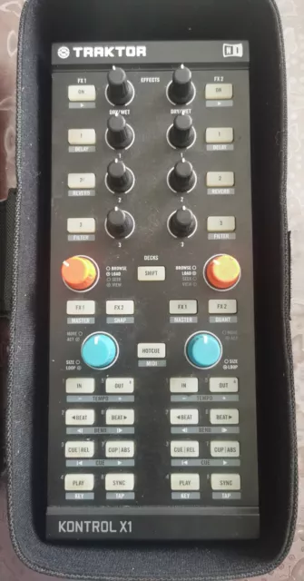 Controllore Dj Native Instruments Traktor Kontrol X1