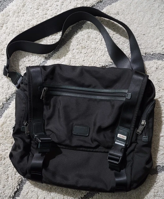 Tumi Benning Deluxe Messenger Alpha Bravo Nylon Brief Bag Black