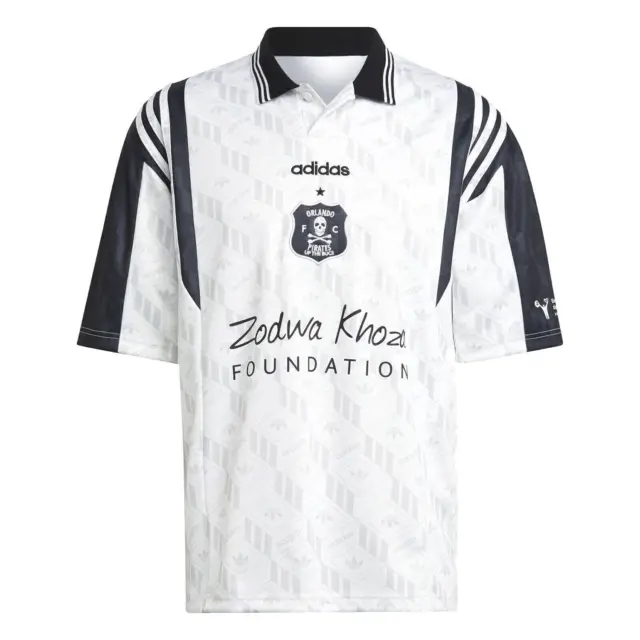 Orlando Pirates Especial Camiseta de Fútbol 2002 - 2005.