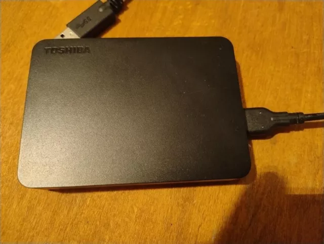 Toshiba 4TB Canvio Basics Portable Hard Disk Esterno HDD,USB 3