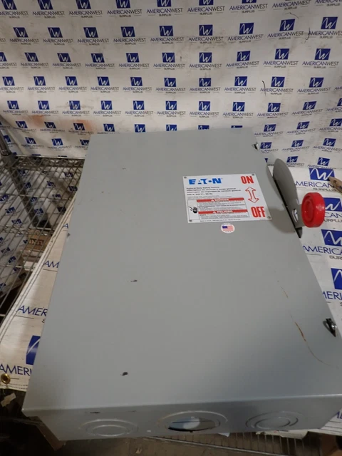 Cutler Hammer DG224NGK 2 pole 200 amp 240v Fusible 3 Phase Indoor Disconnect