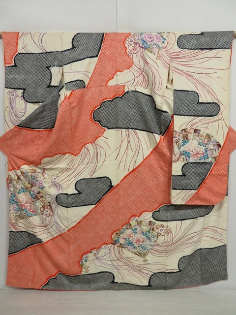 0824i08z1190 Vintage Japanese Kimono Silk FURISODE Off-white Folding fan
