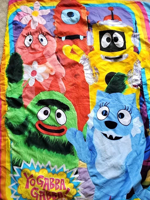 YO GABBA GABBA Small THROW Toddler BLANKET Brobee Foofa Plex Toodee 40" x 57"