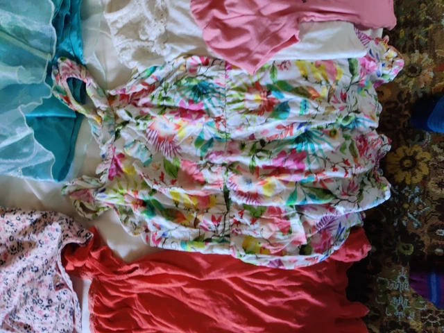 Pacchetto vestiti ragazze 14 articoli 3-4 e 7-8 anni incluso abito congelato Disney 3