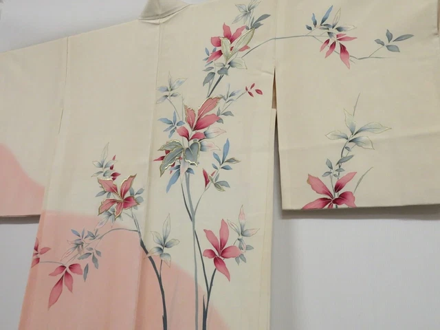 0901i08z550 Vintage Japanese Kimono Silk HAORI Smoky white Plants