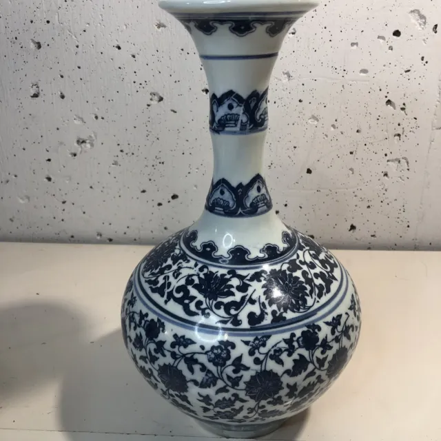 Antique Chinese Carmine Glaze Porcelain Qing Dynasty QianLong Mark Vase