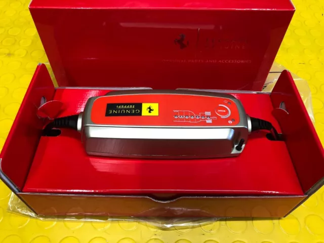 Ferrari, Batterieladegerät Set, OEM Ferrari