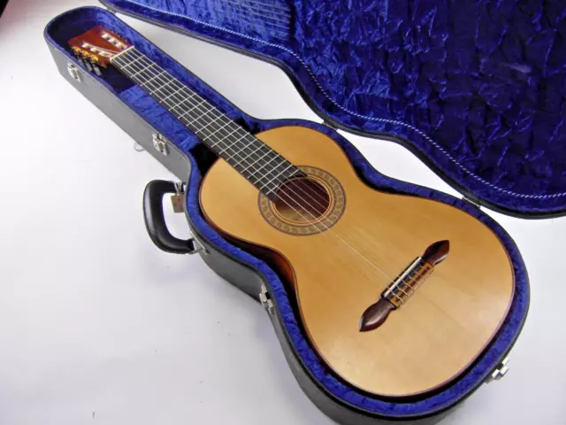 Guitarra de Concierto Erwin von Grüner Para Pequeña Torres Modelo Classical 1982