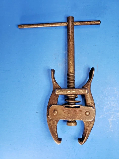 Battery Top Post Terminal Removal Cable Clamp Tool Puller Blue Bird Made in USA