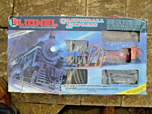 Lionel Cannonball Express Set 3 Rail - O Gauge