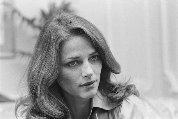 ENGLISH ACTRESS CHARLOTTE Rampling 1976 OLD PHOTO EUR 6,41 - PicClick IT