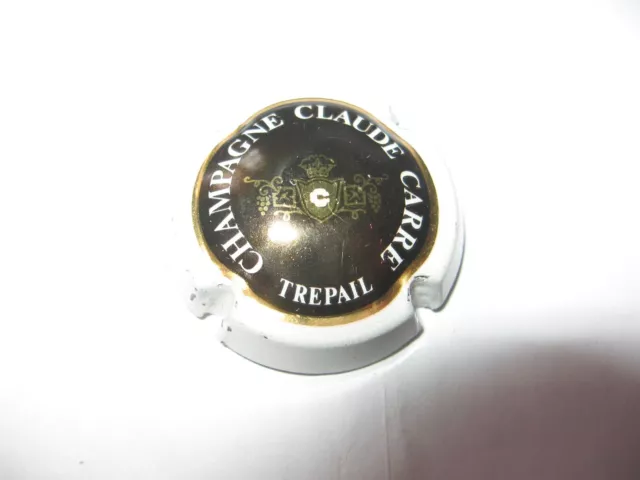1 capsule de champagne Carré Claude N°1 contour blanc et or pâle