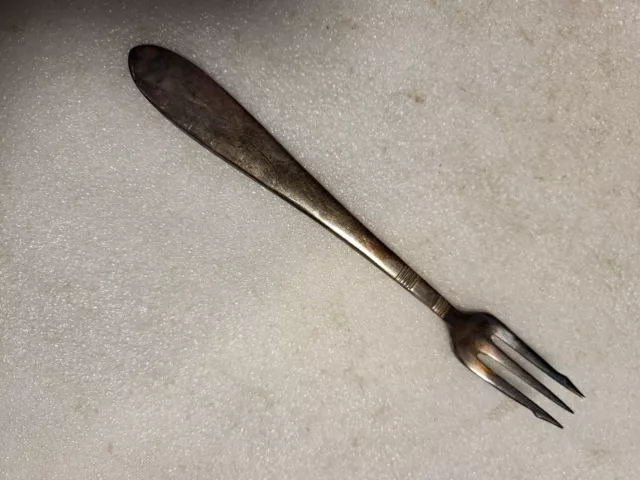 Vintage International Silver UPRR Union Pacific Railroad Seafood Fork 6"