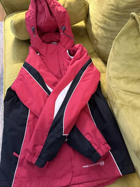 RADIANCE FREE COUNTRY Live it women s M Red Black White winter