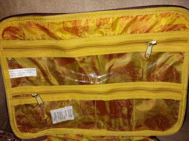 Samantha Brown  Faux Croc Makeup Travel Bag Brand New 5 ind. bags 2 Large pocket 10