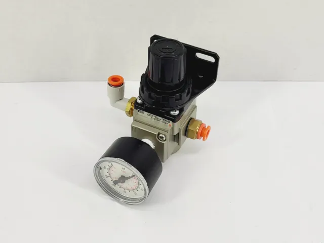 SMC AR20-N02B-Z Manual Pressure Regulator with Dial Indicator Gauge
