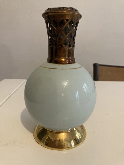 RARE LAMPE BERGER ancienne Signée EUR 80,00 - FR RARE LAMPE BERGER ancienne Signée EUR 80,00 - FR