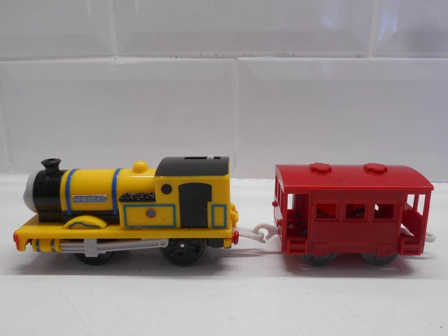 Tomy Rheneas TOMY TRACKMASTER THOMAS the tank engine battery train rheneas and coach ...