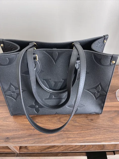 Louis Vuitton Onthego MM Tote Bag M45595 Monogram Black Shoulder Purse Auth  New