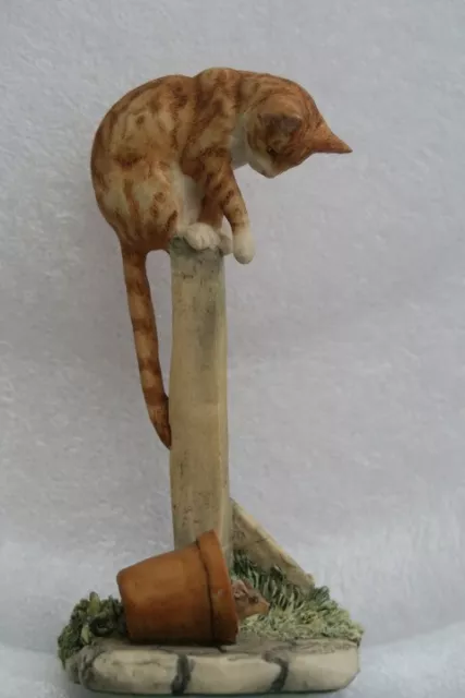 Border Fine Arts Cat on a Post 1983