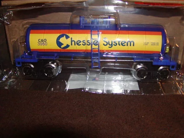 Menards 275-9103 Chessie System 3950 Tank Train Car O 027 MIB New C & O Sealed