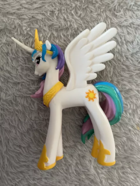 Hasbro MLP My Little Pony PRINCESS CELESTIA Unicorn Toy Figurine 7cm 021