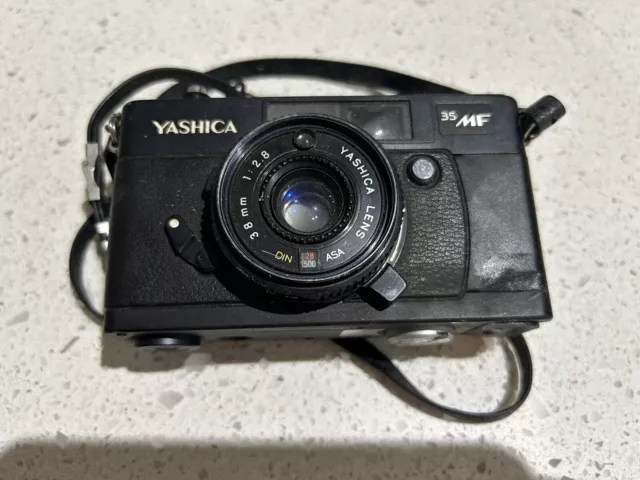 Vintage Yashica 35 MF 35mm Film Camera Untested Battery Damage