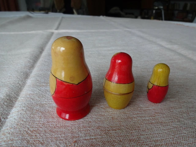 Russische  Matrjoschka Matroschka Babuschka - Handarbeit - 3 Holzpuppen 2