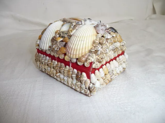 Rare** Antique SHELL BOX under cover seascape 4