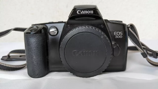 Canon EOS 500 35mm Spiegelreflexkamera nur Gehäuse