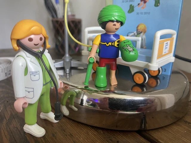 10 Miniature 1:87 Figure Mediche – Chirurghi E Pazienti Per Diorami Auto E Treni