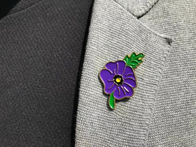 2021 Purple Poppy Pin Badge Brooch Lest We Forget Veteran Soldier Animals