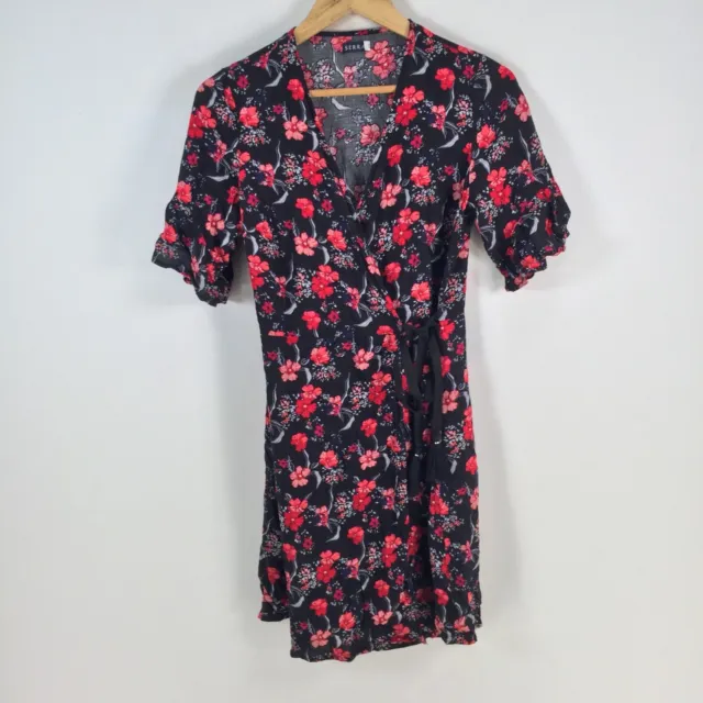 Serra womens wrap dress size 10 black floral short sleeve Vneck viscose 075979