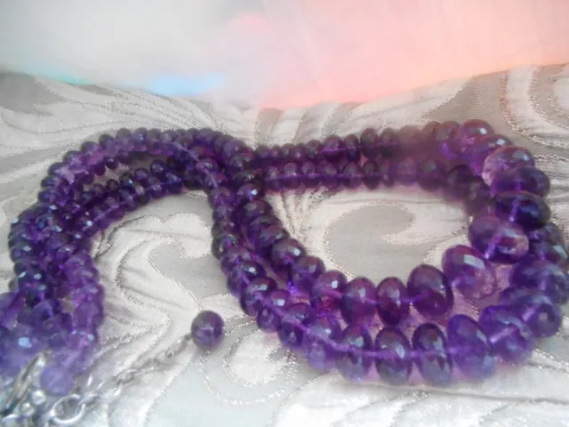 Elegantes Edelstein Collier "AMETHYST" Kette Violett Echt Karatschwer Ungetragen