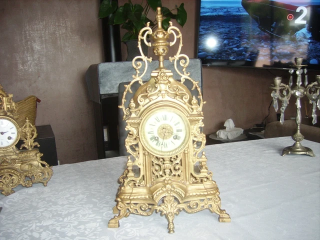 Pendule Ancienne à Poser En Bronze