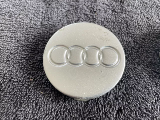 One Audi TT 57mm Metal Aluminium Alloy Wheel Centre Cap x1 Genuine Comps A2