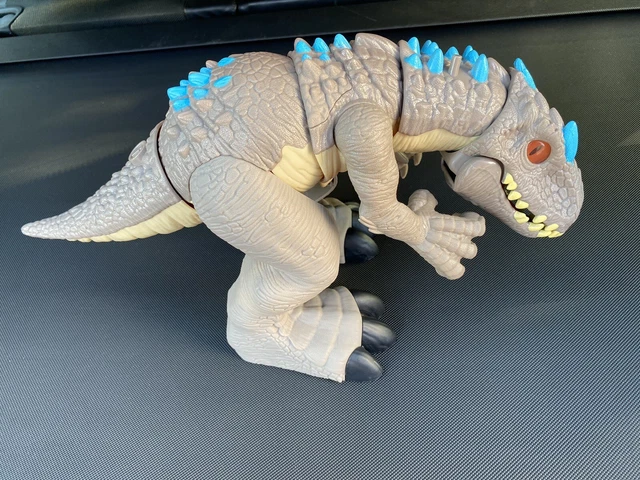 Fisher-Price Imaginext Jurassic World Indoraptor en Maisie, dinosaurus en personage figurenset voor kinderen van 3 jaar en ouder, GKL51