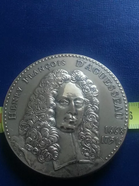 Très belle médaille de bronze Henry François D'Aguesseau Notariat Francais