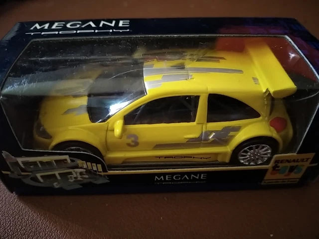 NOREV échelle 1/43 - Renault 10 Jaune Paille, Miniature En Boîte